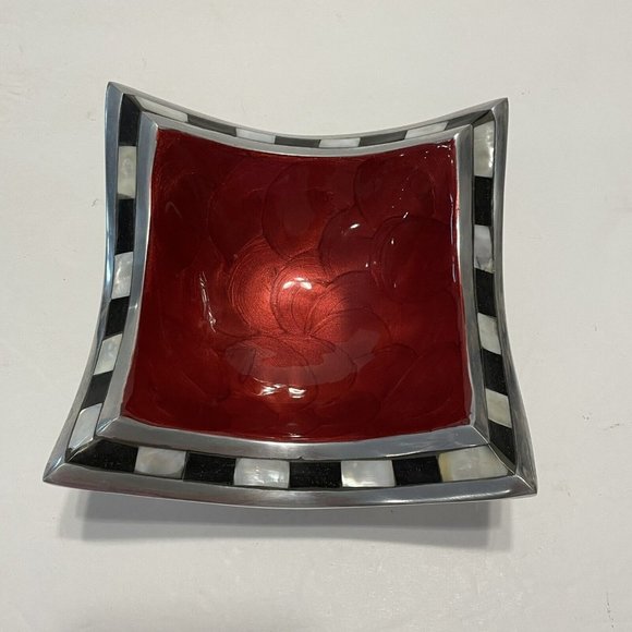 Julia Knight Classic Pagoda Bowl in Candy Apple and Mother of Pearl - Picture 2 of 9